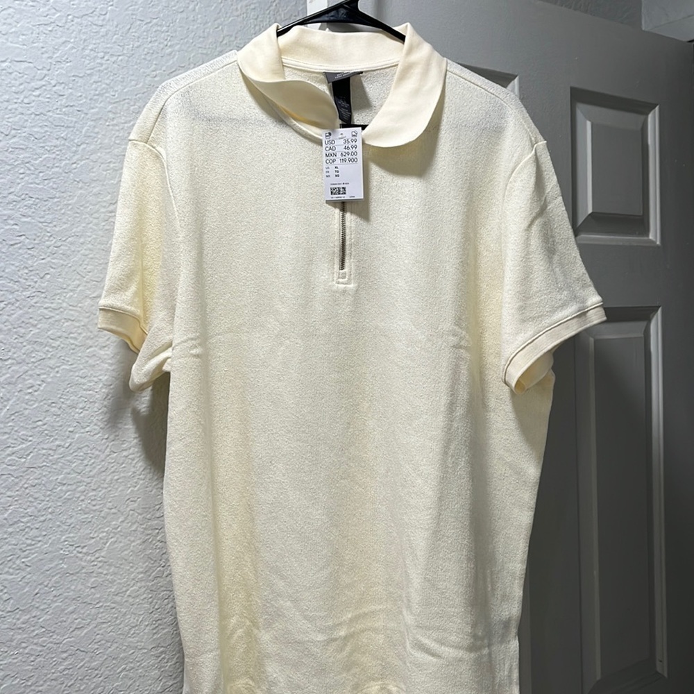 H&M Slim Fit Half-zip Polo Shirt Men Size XL Cream color brand new with tags